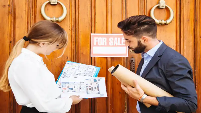 Summer Property Buyers: What Sellers Need to Know