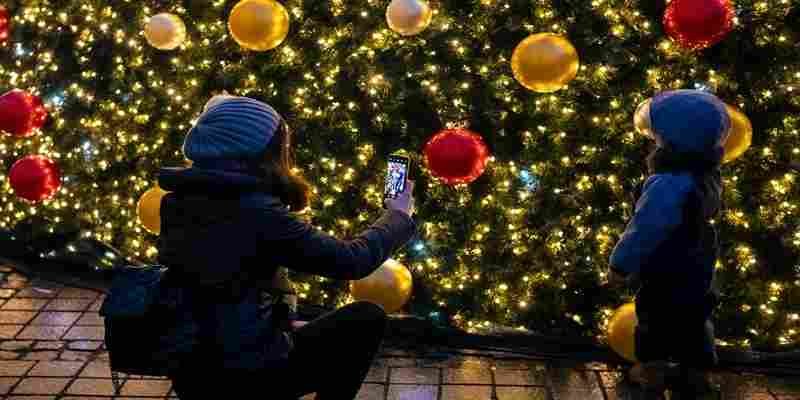 The Street Decorating Meta: A Strategy Guide to Winning Your Road’s Christmas Display